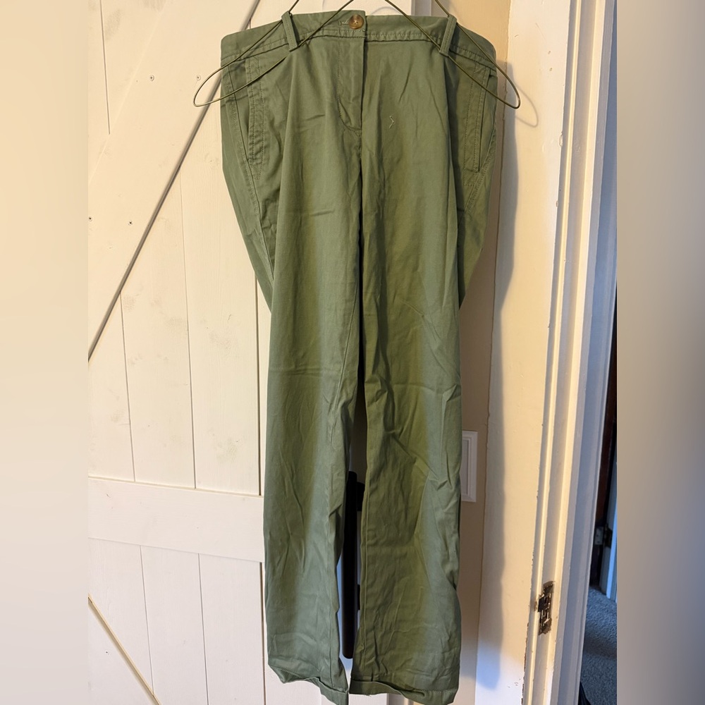 Ann Taylor Olive Chino